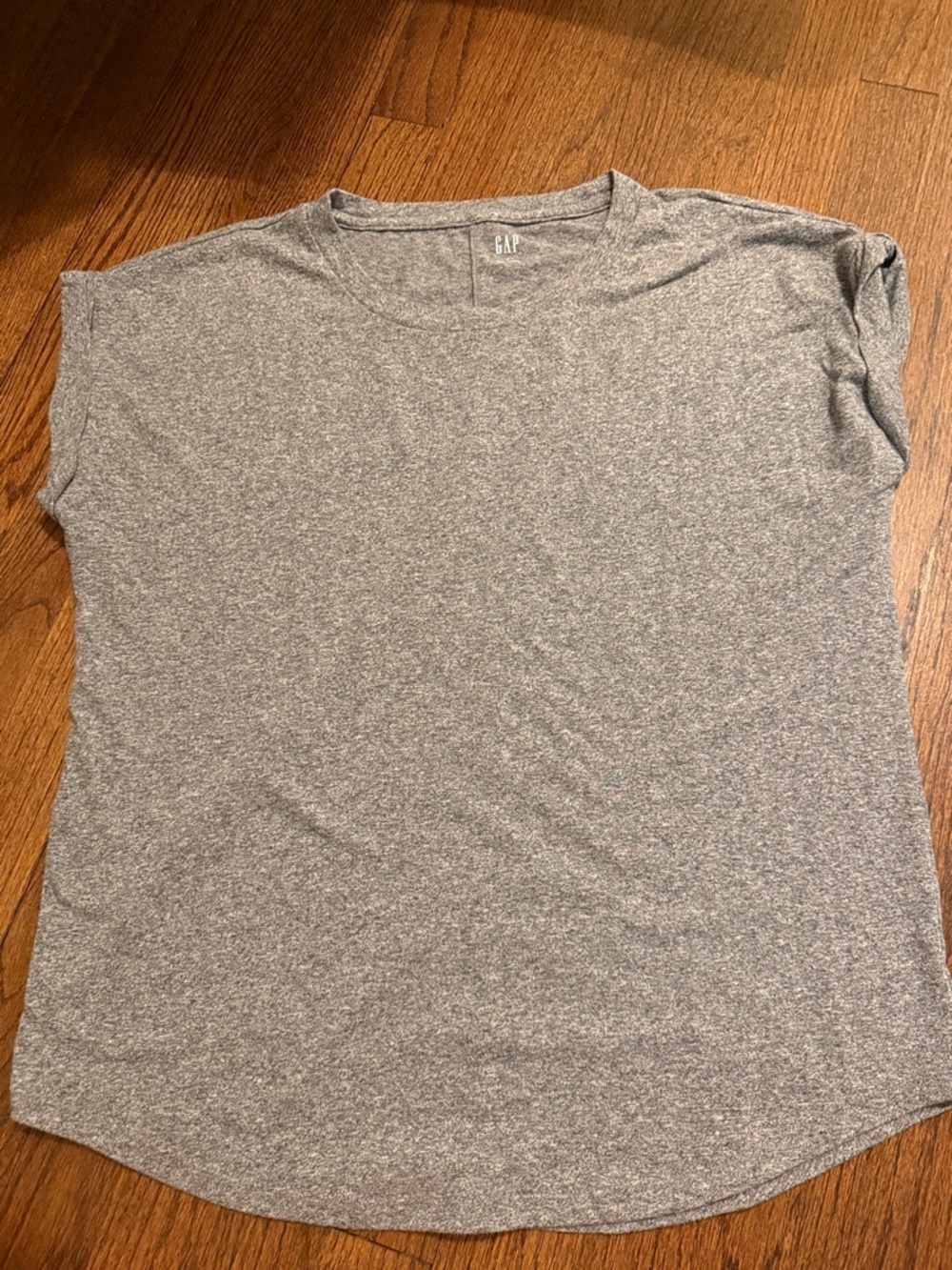 GAP women's Light Heather Gray Short Sleeve Crew Tee